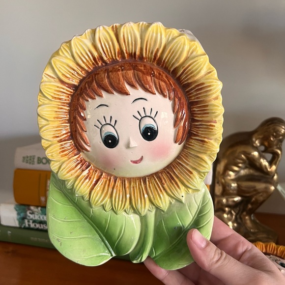 Vintage sunflower wall pockets - Picture 7 of 12